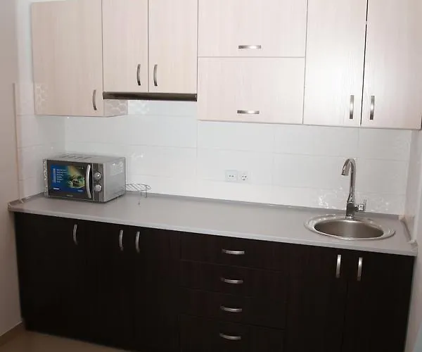 Апартаменты On Drohobytska 6b *